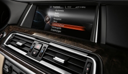 Bí quyết chăm sóc dàn lạnh trên xe sang